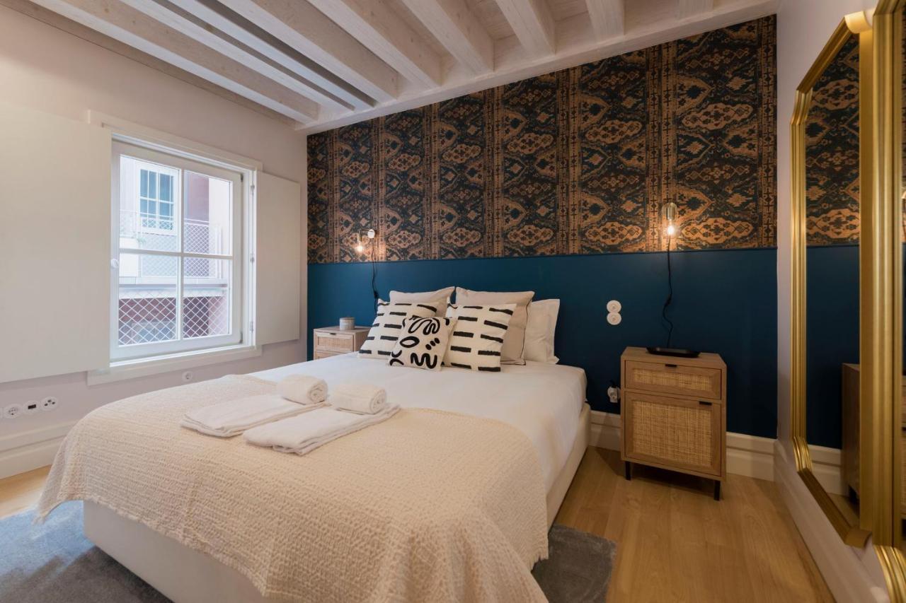 Apartment Mouzinho Luxury 3br Flat L 5 Min Walk To Ribeira By Lovelystay