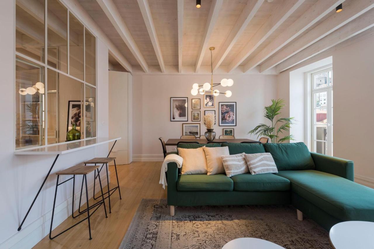 Apartment Mouzinho Luxury 3br Flat L 5 Min Walk To Ribeira By Lovelystay